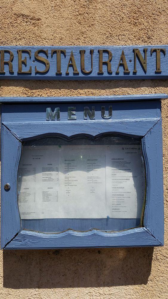 Hotel Restaurant Les 3 Chenes Fréjus Екстериор снимка